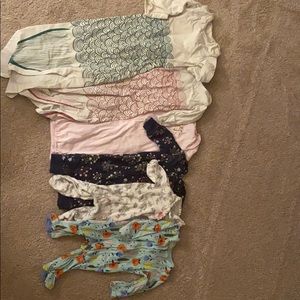6 different 3 month girl pajamas!